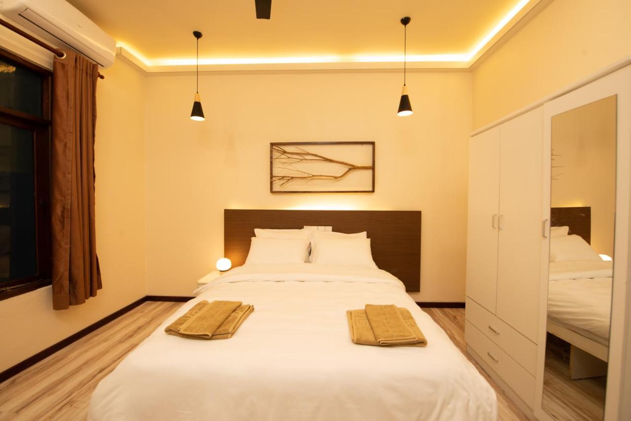 The Bilimbi Guesthouse & Inn Huraa Exterior photo