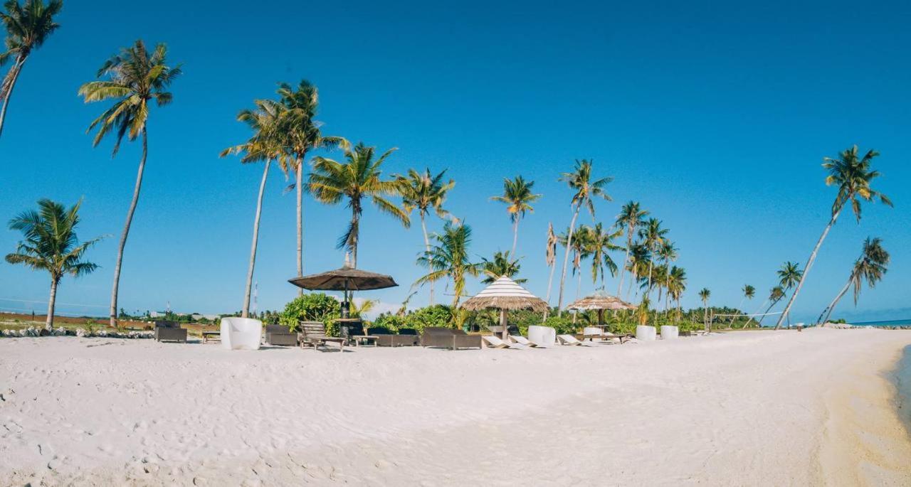 The Bilimbi Guesthouse & Inn Huraa Exterior photo